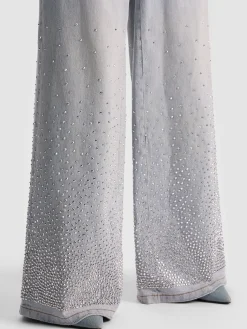 AMAZING EMBELLISHED JEAN