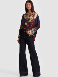 FINELY OVERSIZED BUTTON DOWN