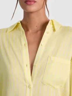 FINELY PINSTRIPED BUTTON DOWN