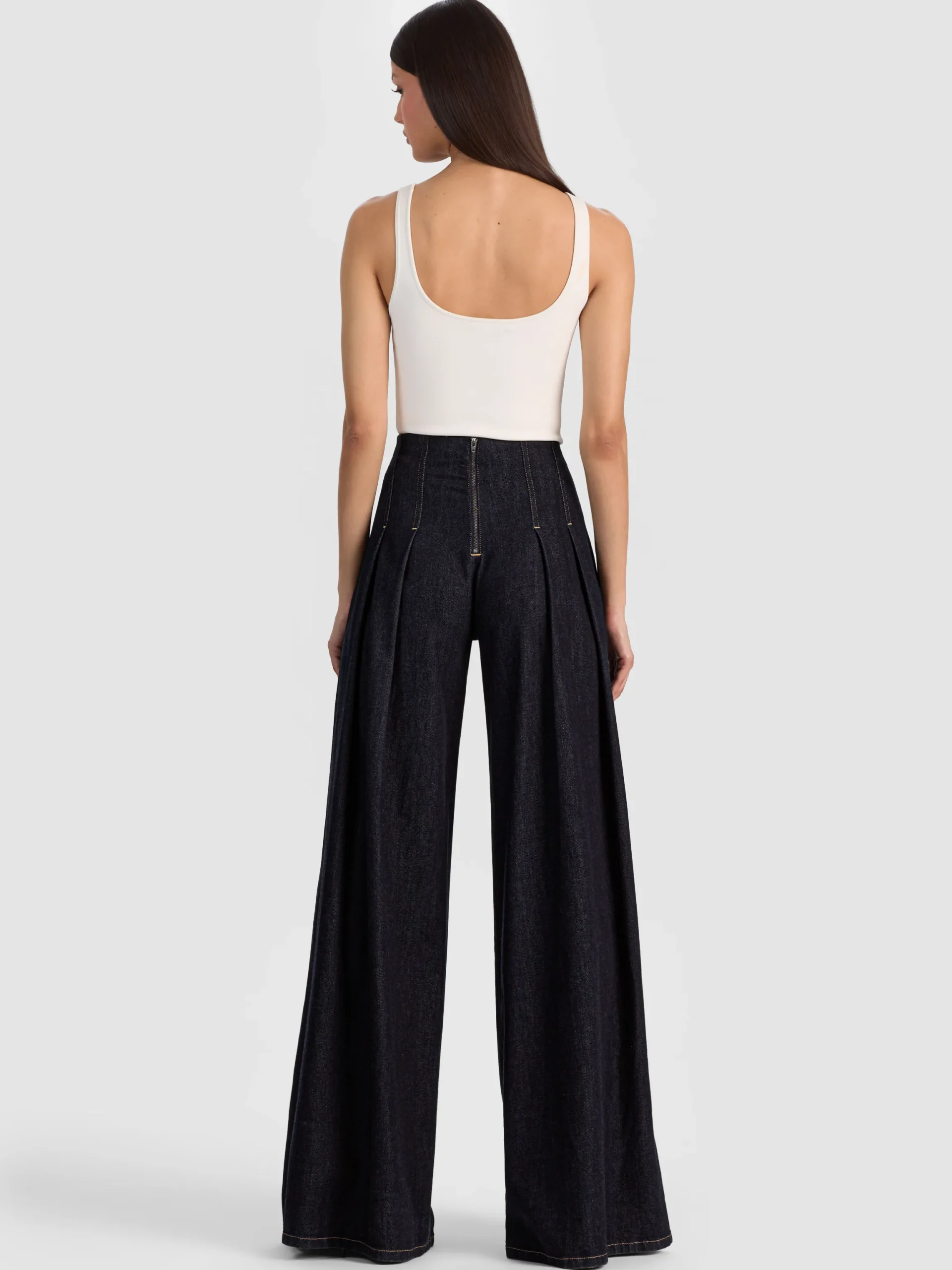 HENRY PLEATED DENIM PANT