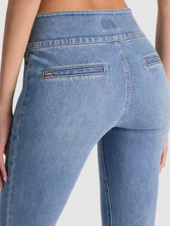 HOT JEAN