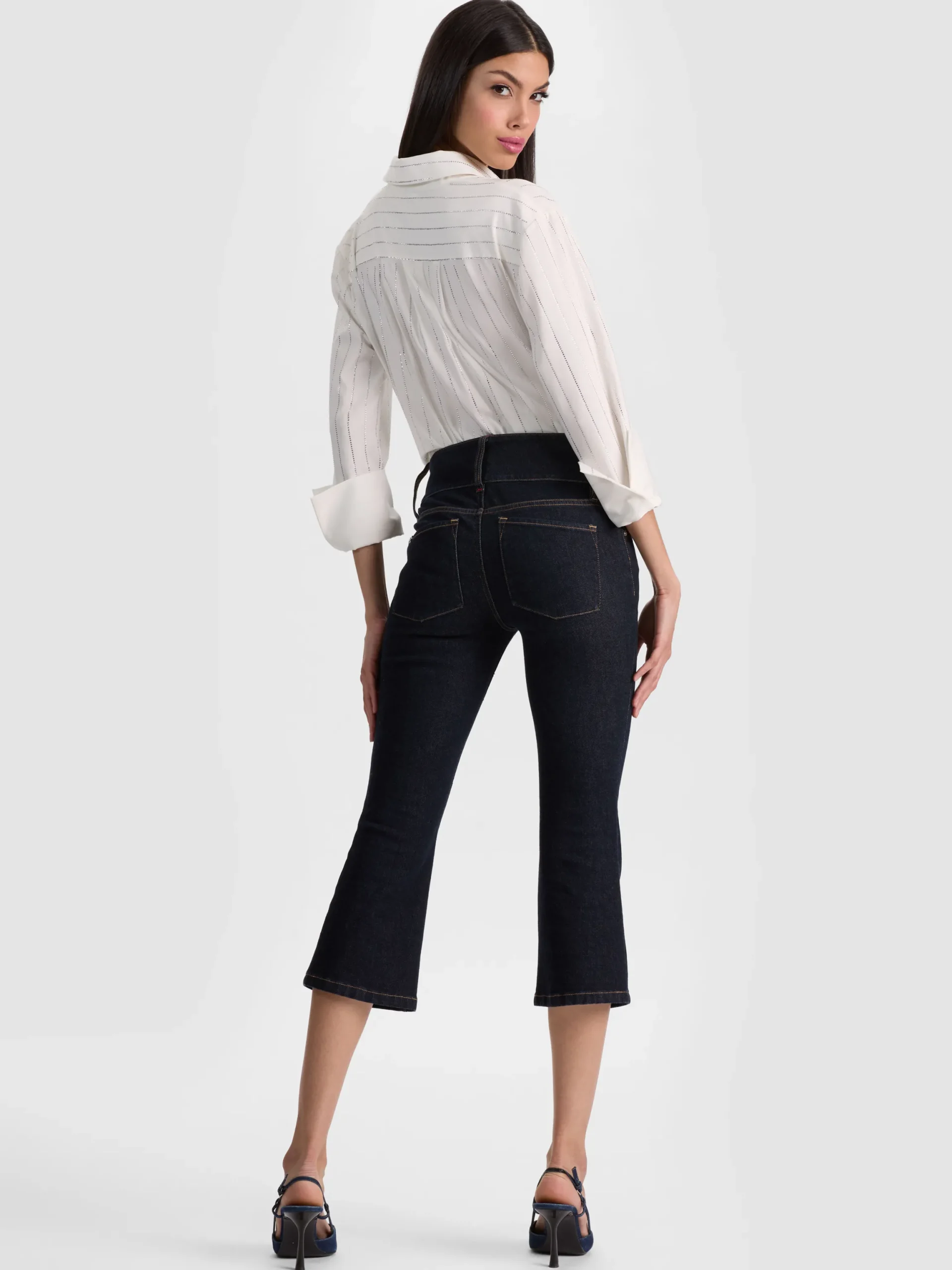 KAI LOW RISE CAPRI JEAN