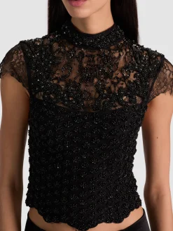 PRIA EMBELLISHED TOP