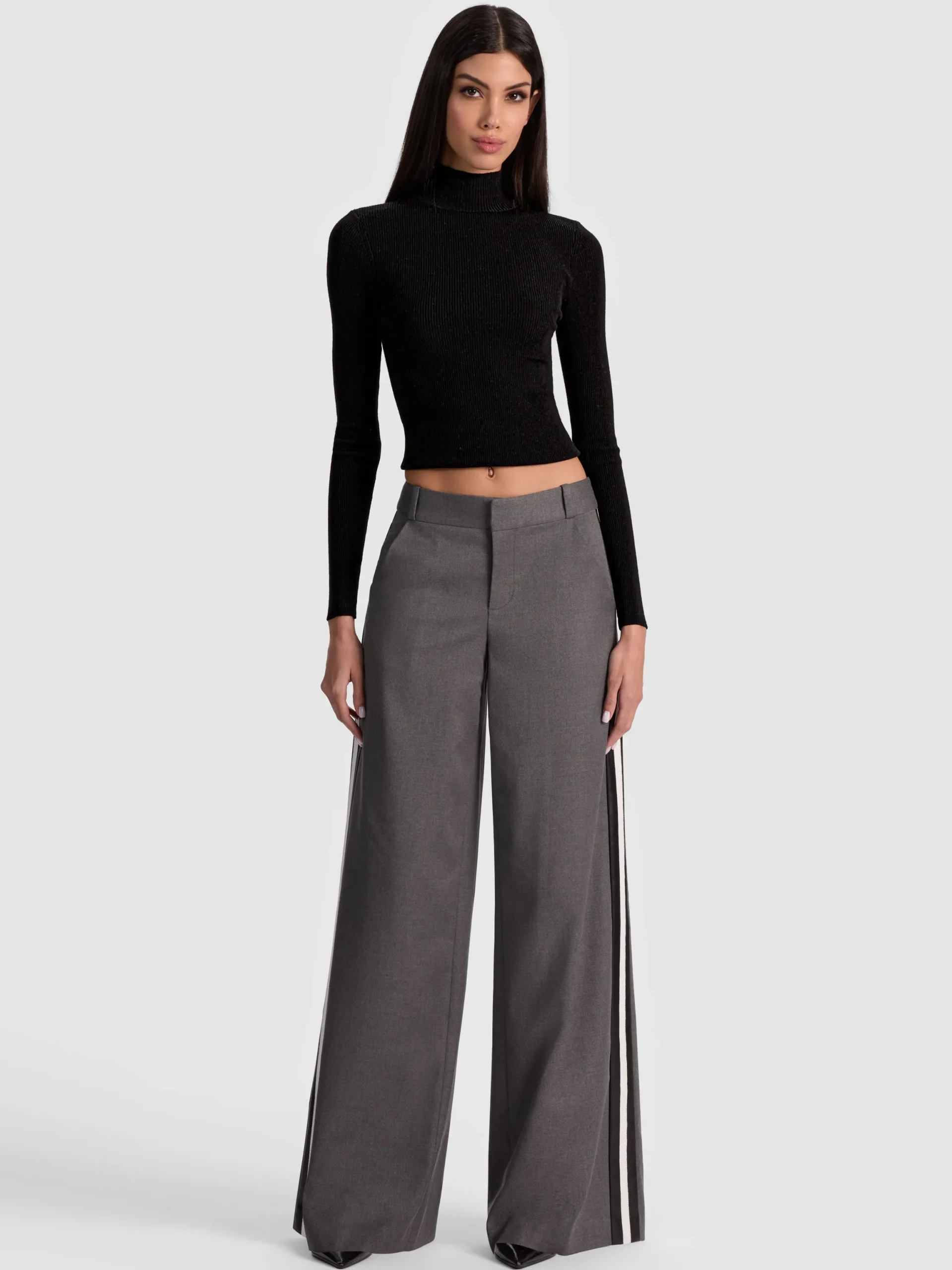 ROBERTA RIBBED TURTLENECK